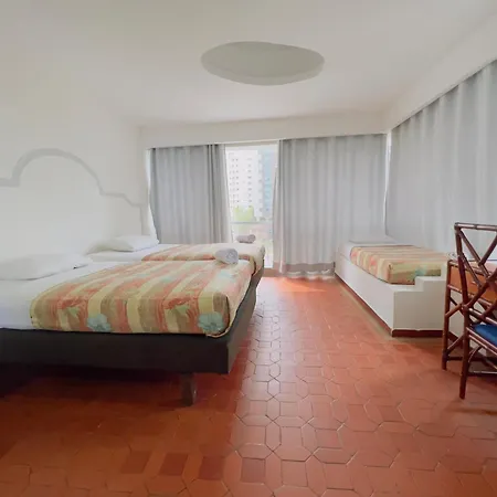 Hotel Costa Del Sol-3